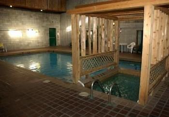 Alma Comfortable Inn Екстер'єр фото